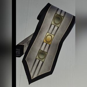 Di Mossio Stylish Black and Gray Men's Tie with Geometric Design